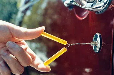 Community Locksmith Store Pinellas Park, FL 727-828-6573 - broken-key-extraction