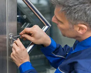 Community Locksmith Store Pinellas Park, FL 727-828-6573 - professional-locksmith